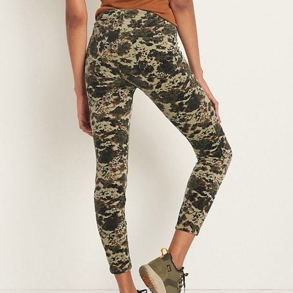 Anthropologie Pilcro High Rise Corduroy Camo Print Size 29 - Picture 3 of 9